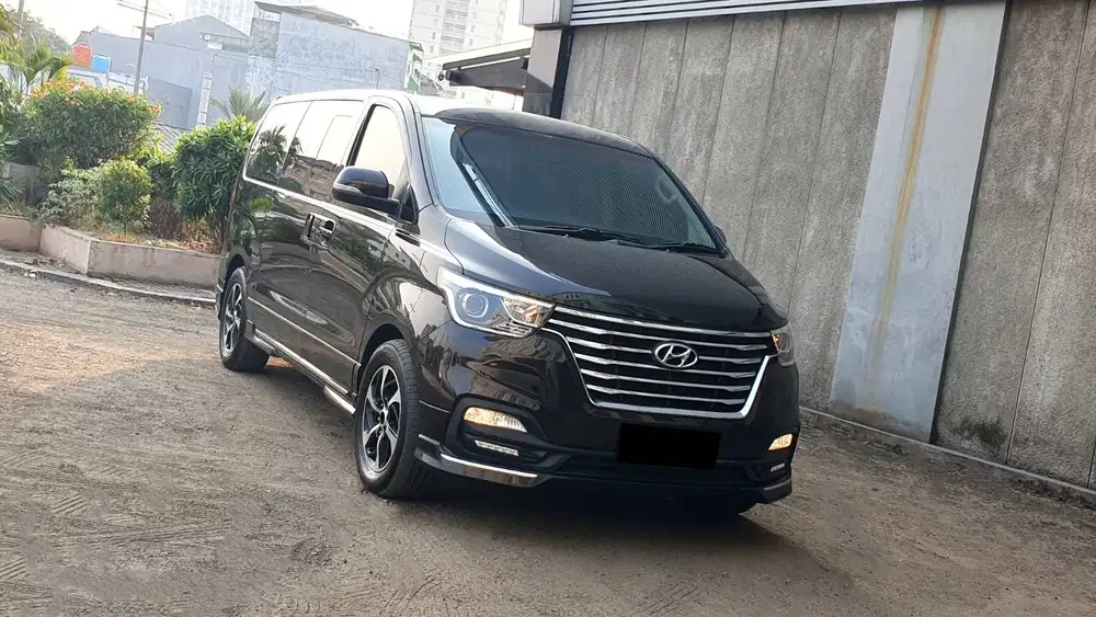 [ LOW KM ] Hyundai H1 H 1 H-1 Royale 2.5 CRDI AT 2019/2020