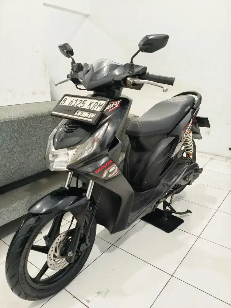 Honda Beat Karbu 110 thn 2008 fuul orisinal