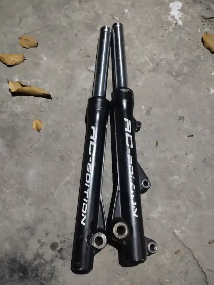 Shockbreker Depan Honda Vario/beat/Scoopy