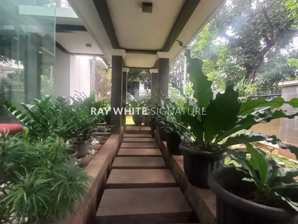 Dijual Rumah Lama di Panglima Polim