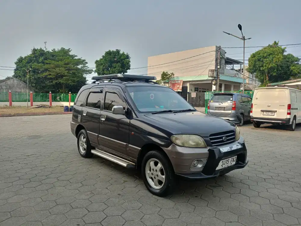 Daihatsu taruna CSX 1.6 tahun 200043