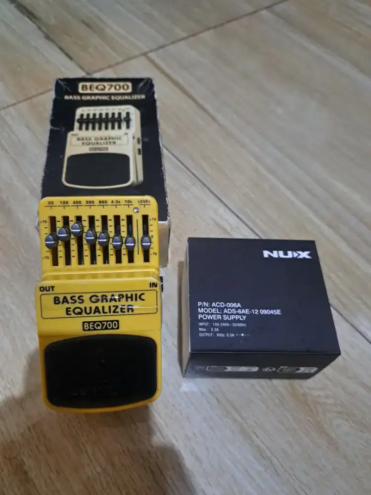 BEQ700 Behringer Bass Graphic Equalizer