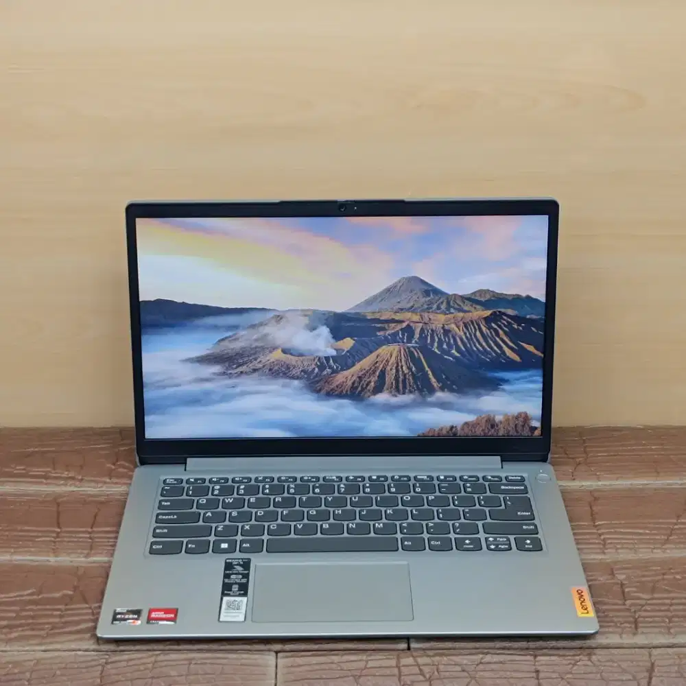 Lenovo Ideapad Slim 1 14AMN7 AMD RYZEN 3-7320U RAM 8GB SSD 512GB IPS