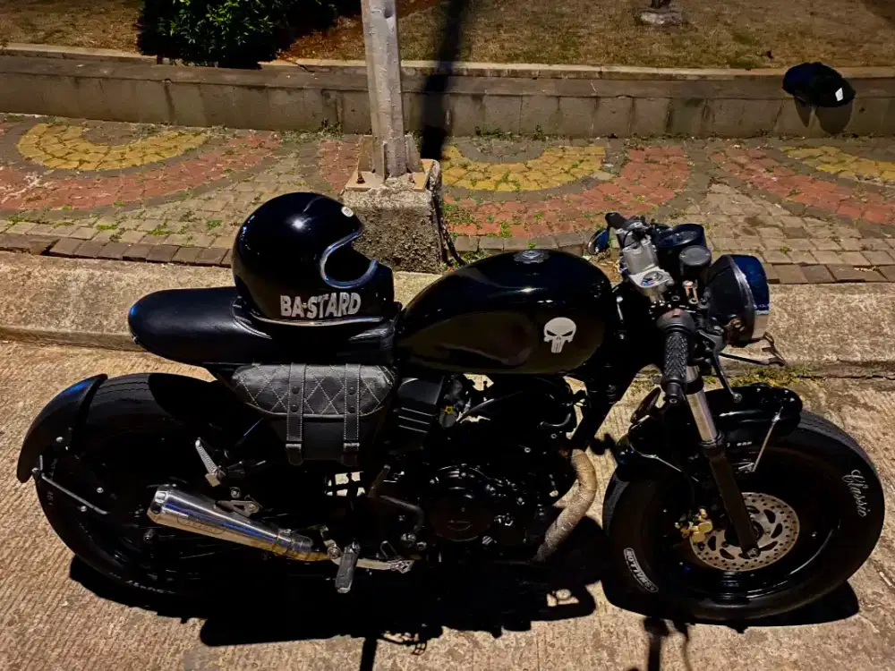 Caferacer custom basic byson