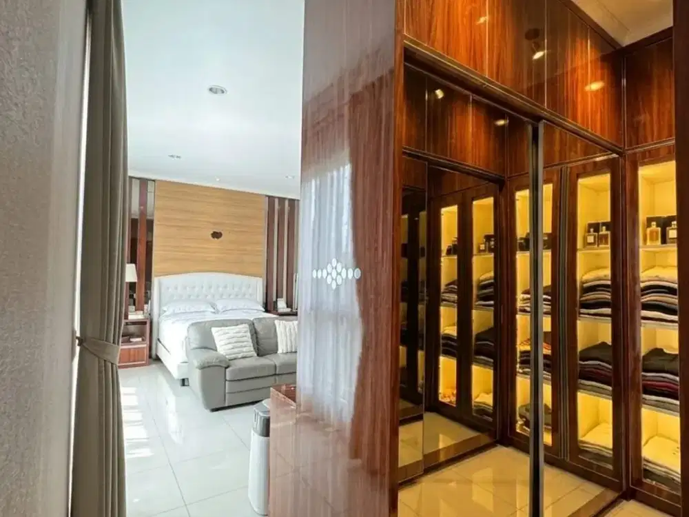 Rumah rapih maxwell Gading Serpong semi furnish