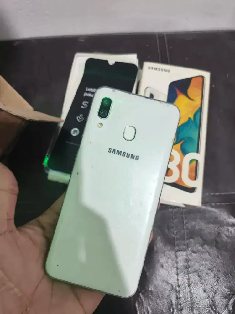 Samsung A30 jual cepet minus tombol
