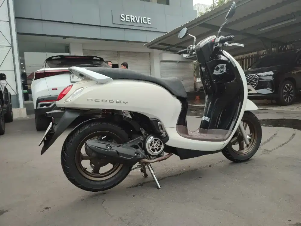 Scoopy Pristage Remote 2021