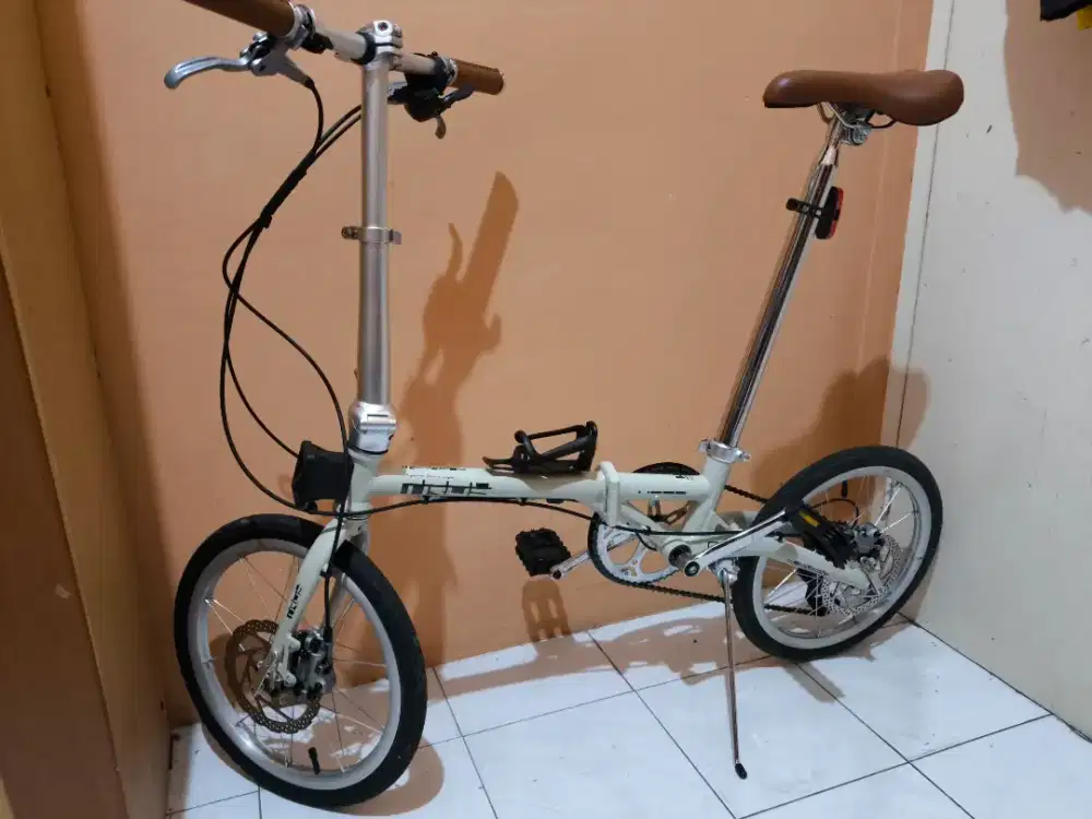 Sepeda Lipat Element