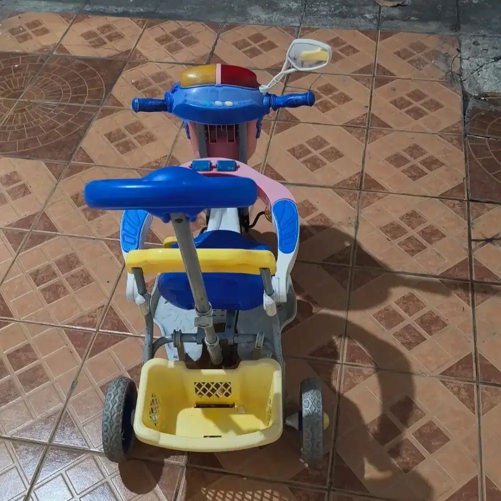 Jual sepeda anak roda 3