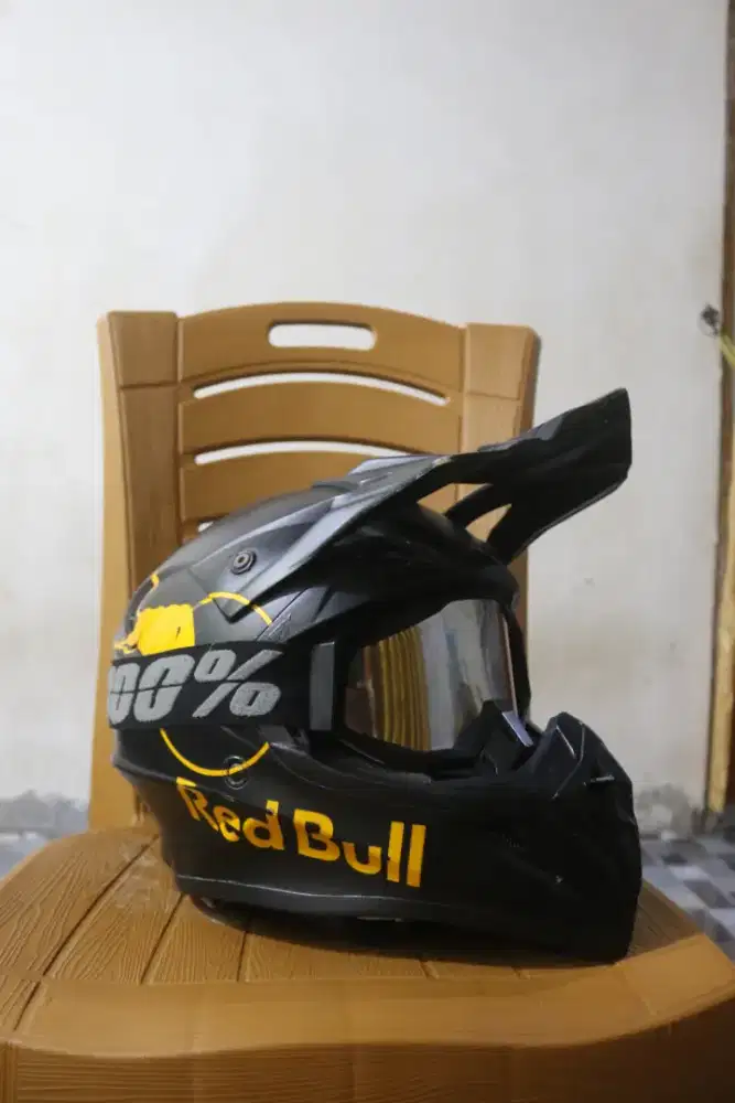 DI JUAL HELM JPX CROSS
