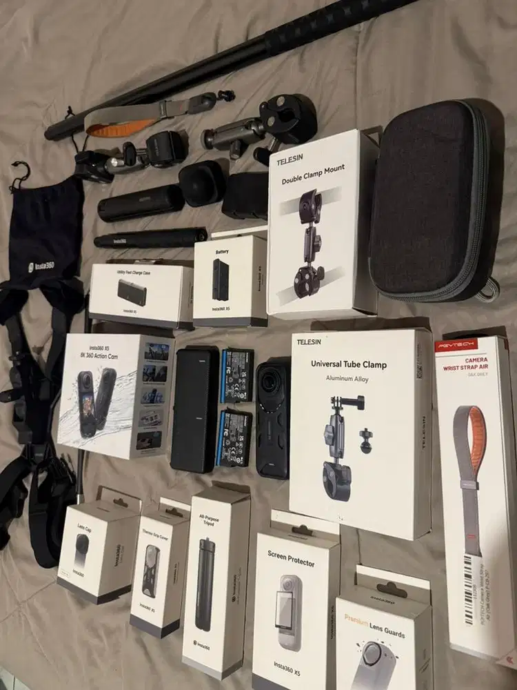 Insta 360 X5 Full Assesories