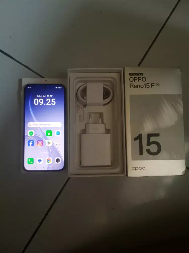 Jual oppo 15 F 5G ram 8/128