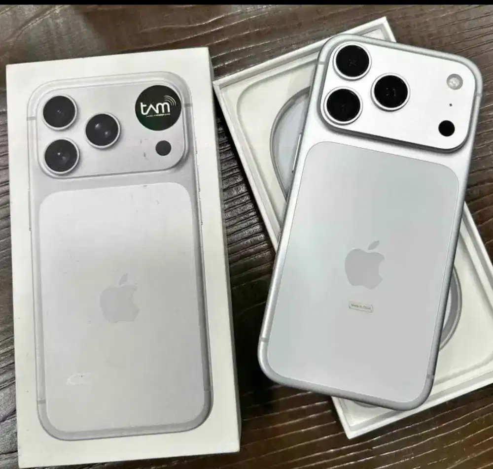 iPhone 17 Pro 256GB - Silver | Ex iBox