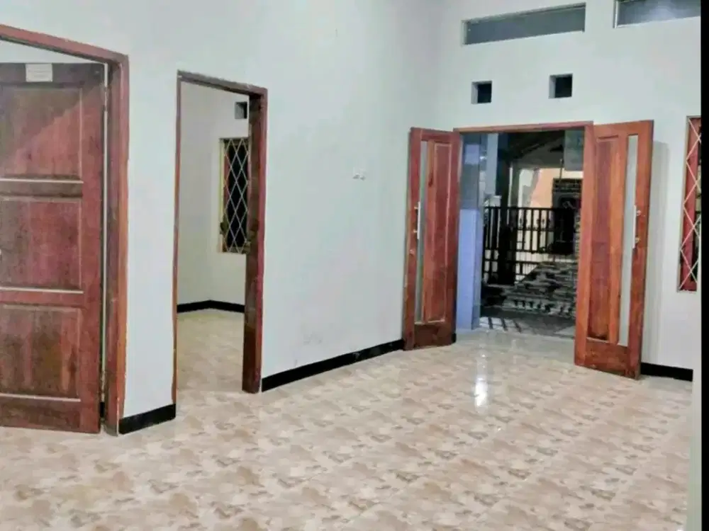 Disewakan Rumah Bluru Permai