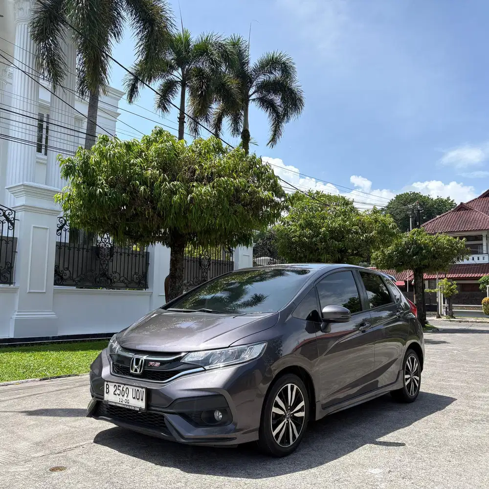 Dp 30 jt Honda jazz rs matic 2020 murah