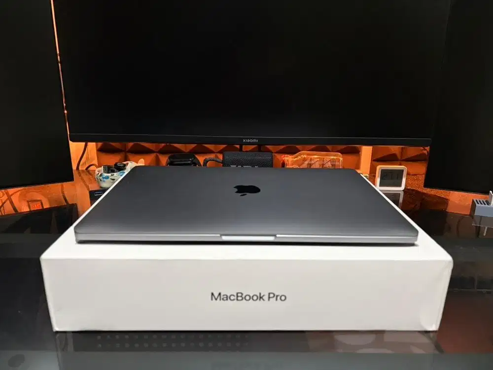 Apple Macbook Pro 13 Inch M1 16GB / 1TB Grey Ex - iBox Murah Fullset