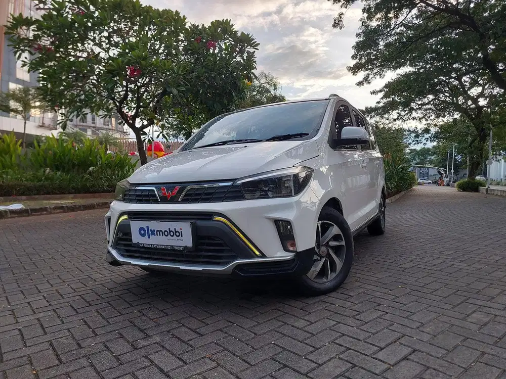 TDP 1 JUTA Wuling Confero S 1.5 C Bensin-MT 2021 Putih CSRTB
