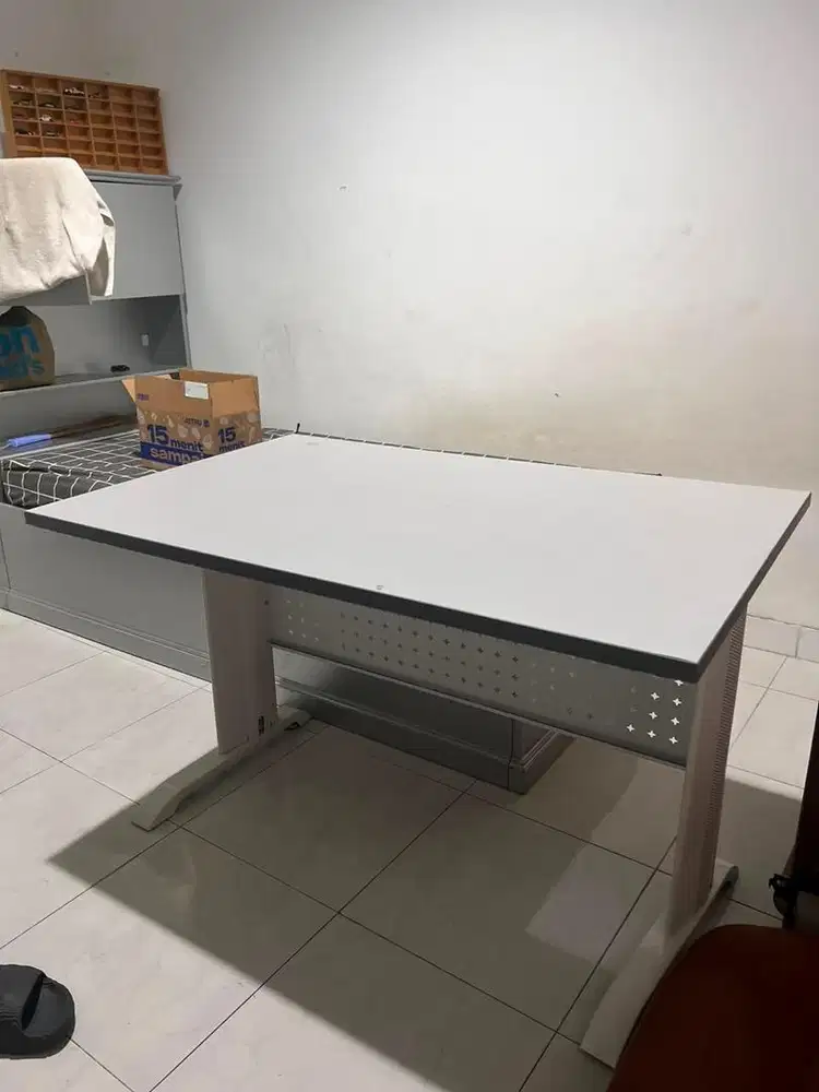 [Nego] Meja Kantor Besi Kerja Belajar Putih
