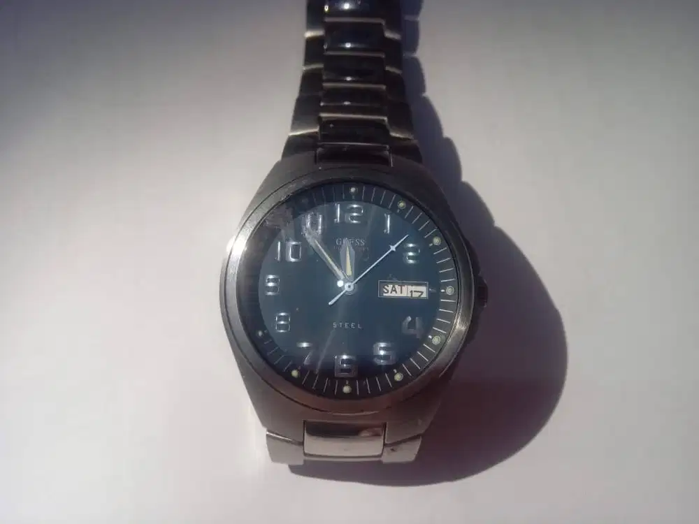 JAM TANGAN STAINLESS STEEL ORI MERK GUESS .MK