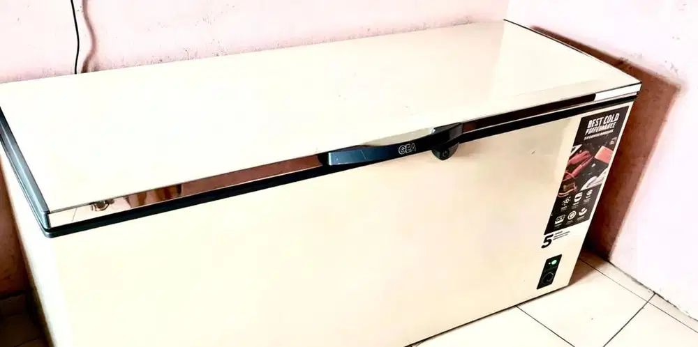 DIJUAL USAHA ES KRISTAL SIAP JALAN