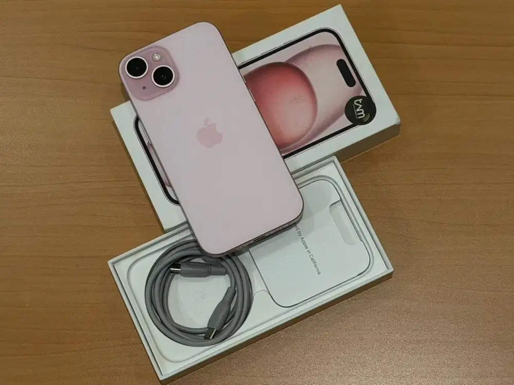 iPhone 15 128GB iBox Pink Tangan Pertama Nominus