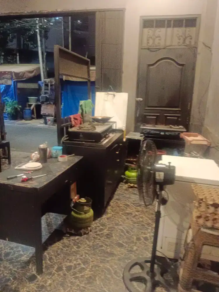 Dibutuhkan Karyawan Resto