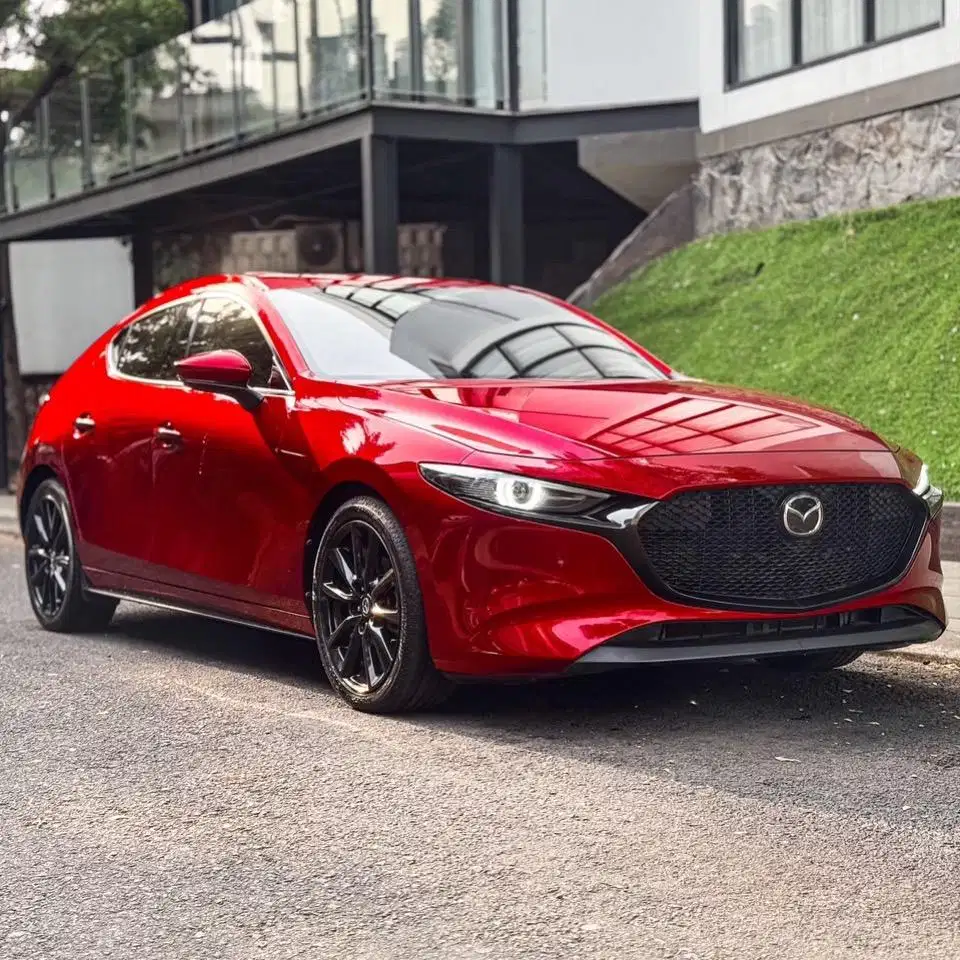 (CASH) Mazda 3 HB (Hatchback) 2024