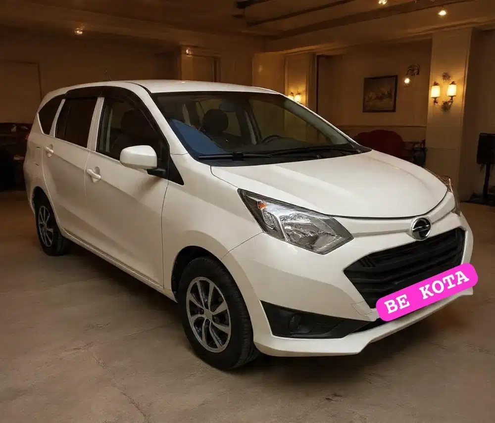 SIGRA 1.2 MATIC 2017 PUTIH