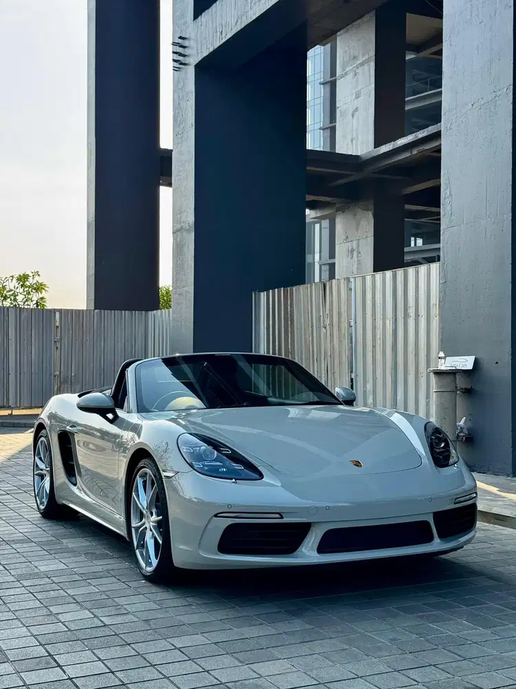 [1rb KM] Porsche Boxster 718 2.0 PDK Sport Chrono 2024