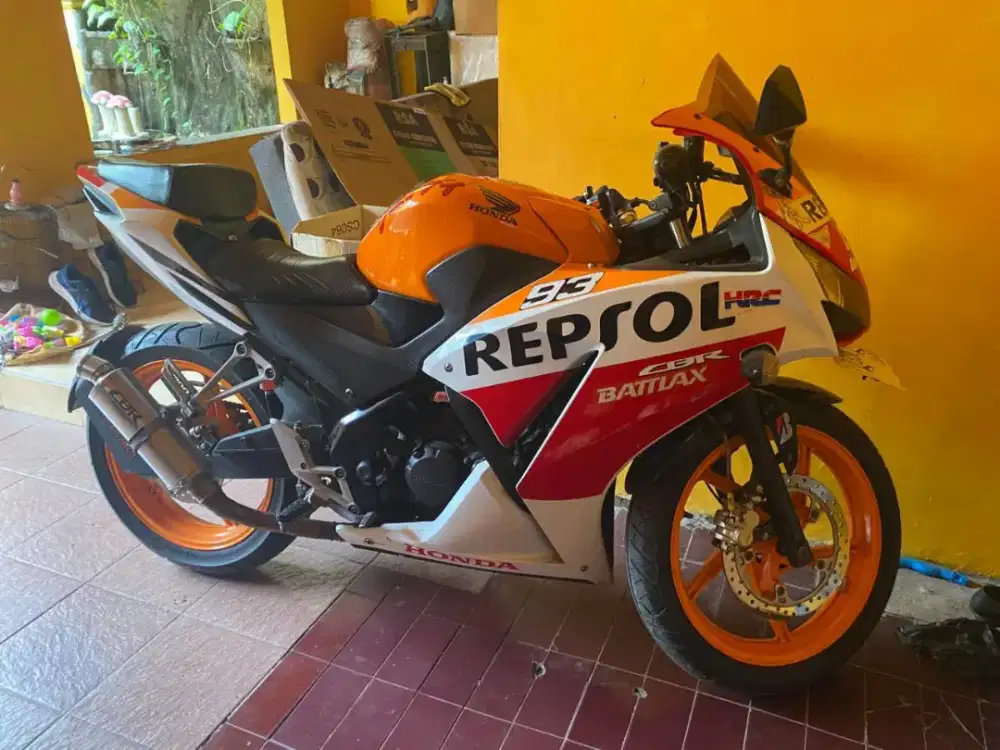 CBR150R th 2015