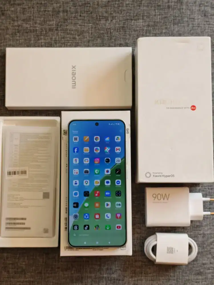 Xiaomi 15 5G Ram 12 Internal 256 Mulus Fullset Ori