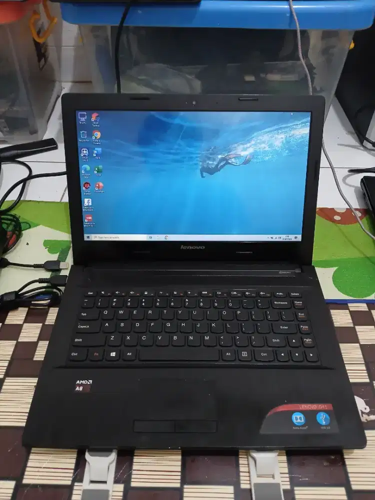 Laptop Lenovo G41 ,Processor Amd A8 ,VGA Amd Radeon R5 ,Ram 8Gb