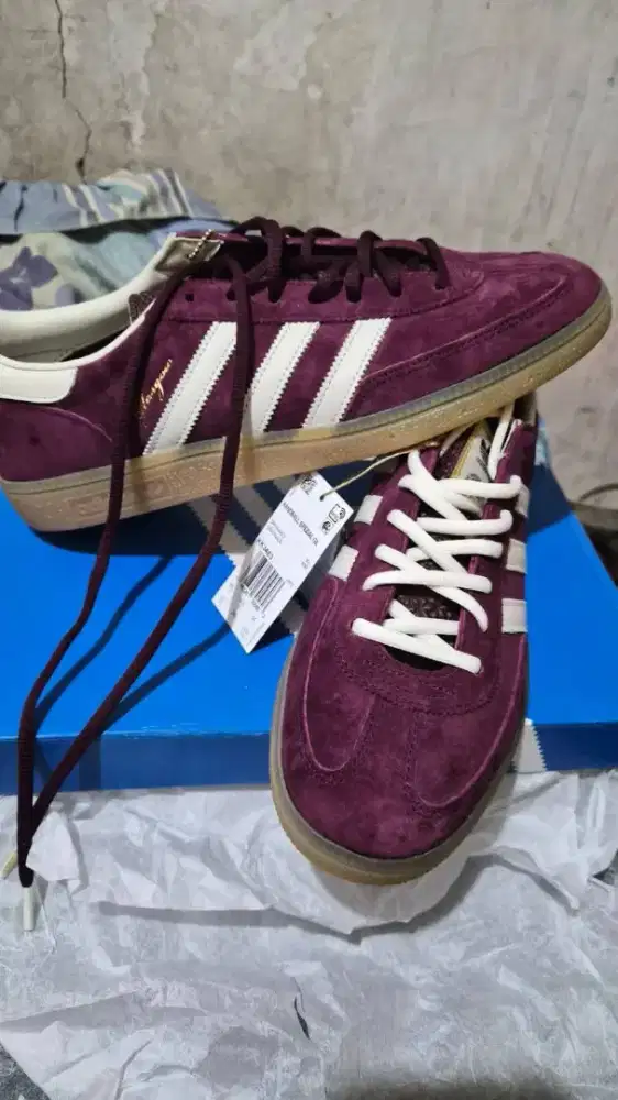 Sepatu Adidas spezial Glasgow