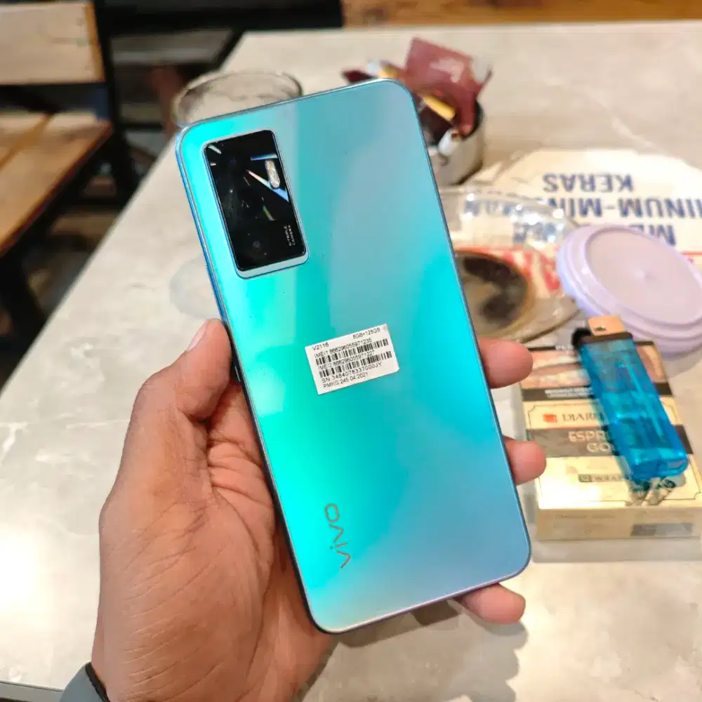vivo V23e 8/128 gb. fullset bisa TT