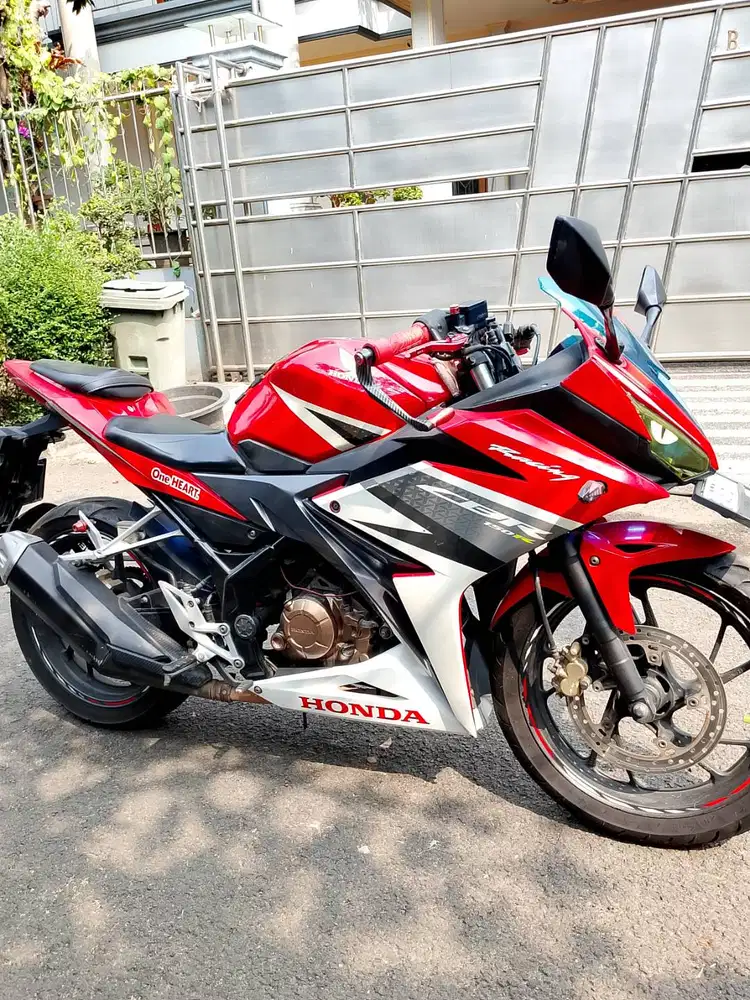 Jual Honda CBR 150 cc tahun 2018