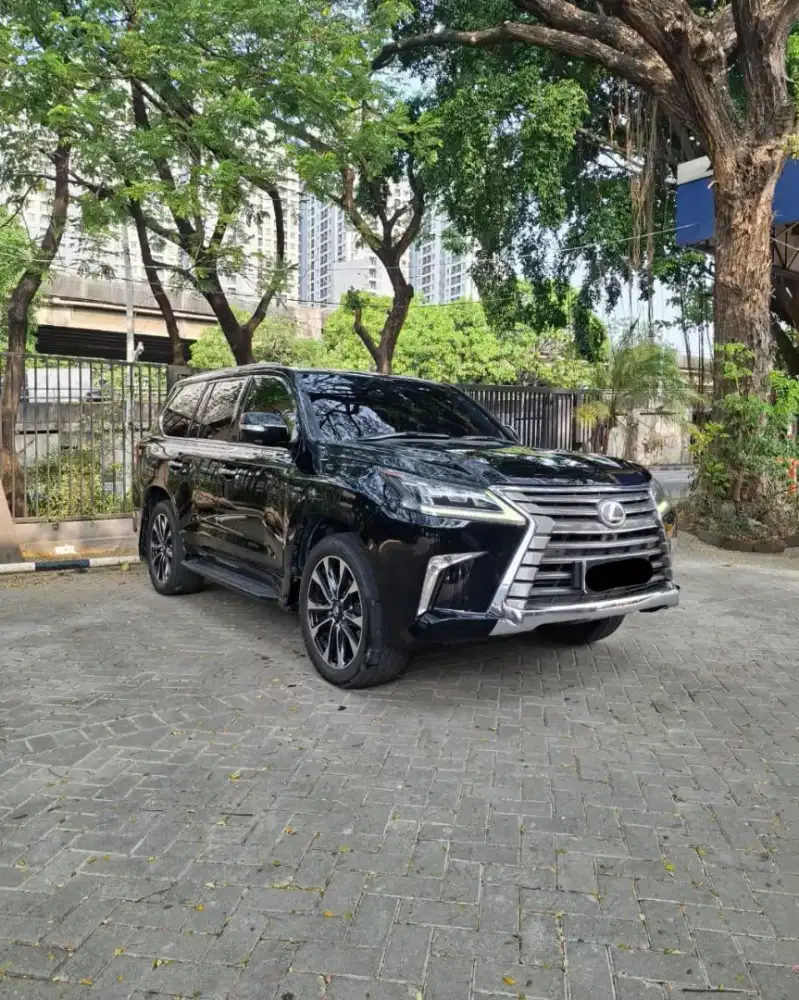 [CASH] LEXUS LX570 FACELIFT 2016