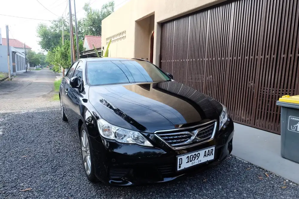 Jual toyota markx (like new)