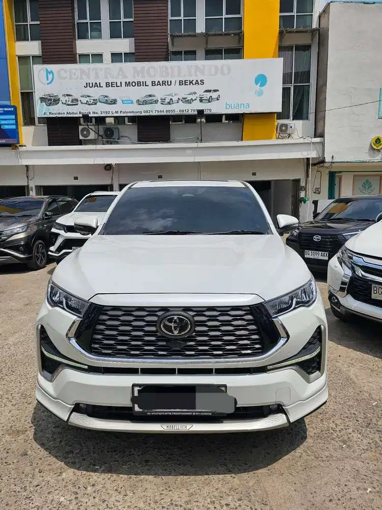 Innova Zenix Q Modelista Tss 2.0 HV 2023 putih