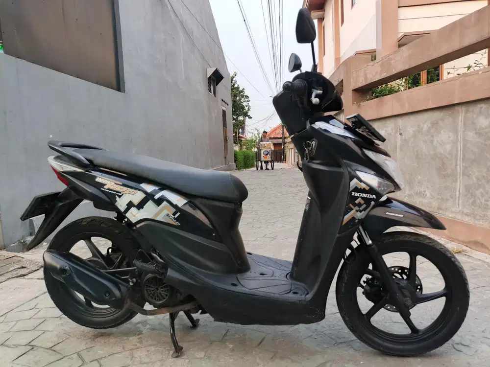 Honda beat pop Fi esp 2018 stater halus mulus terawat