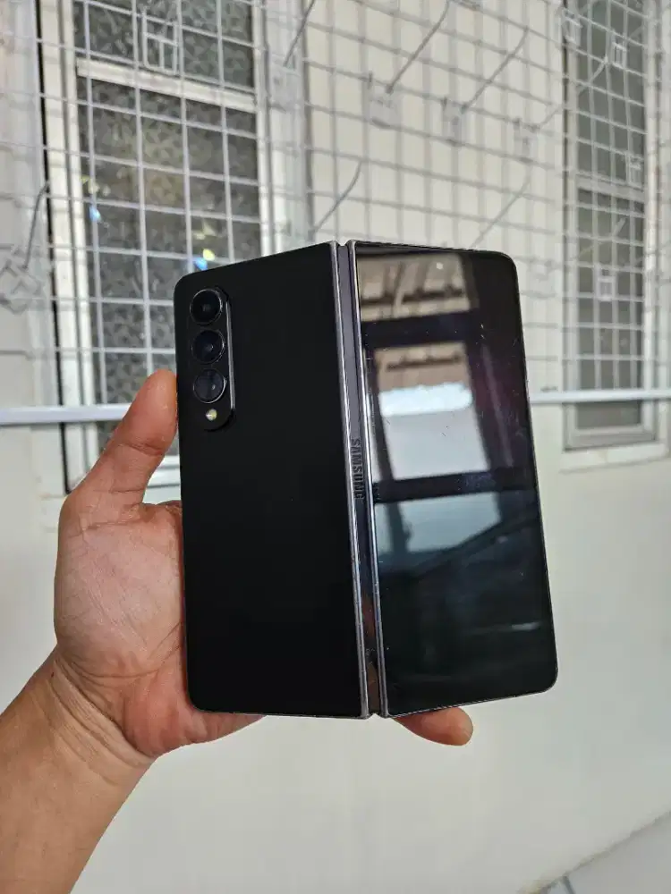JUAL MURAH CEPAT SAMSUNG Z FOLD 4 256GB BLACK RESMI SEIN (-minus)