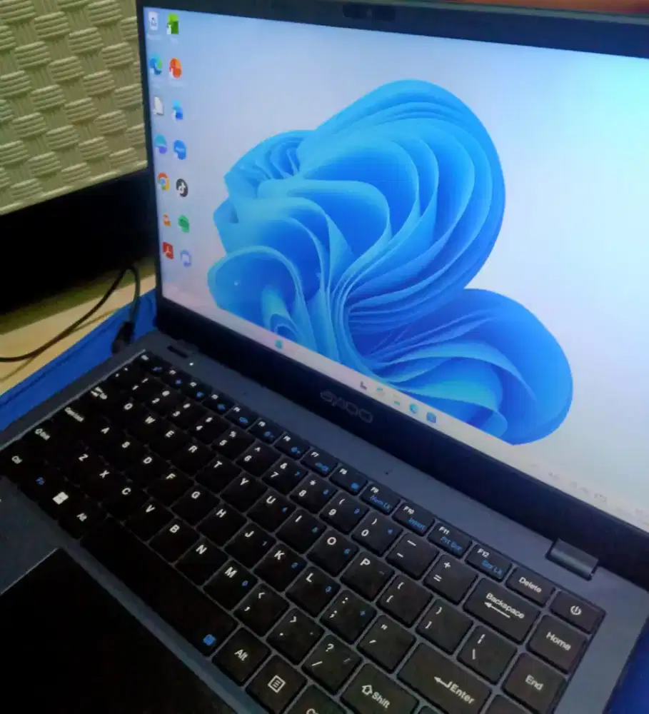 Laptop Murah Meriah
