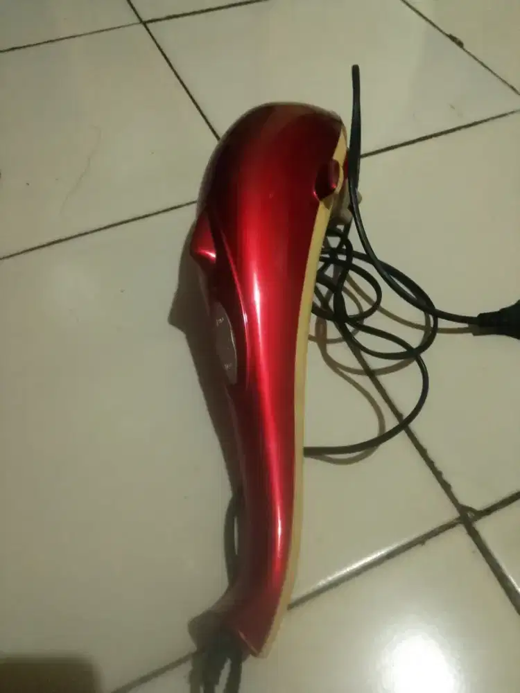 Alat terapi lumba lumba