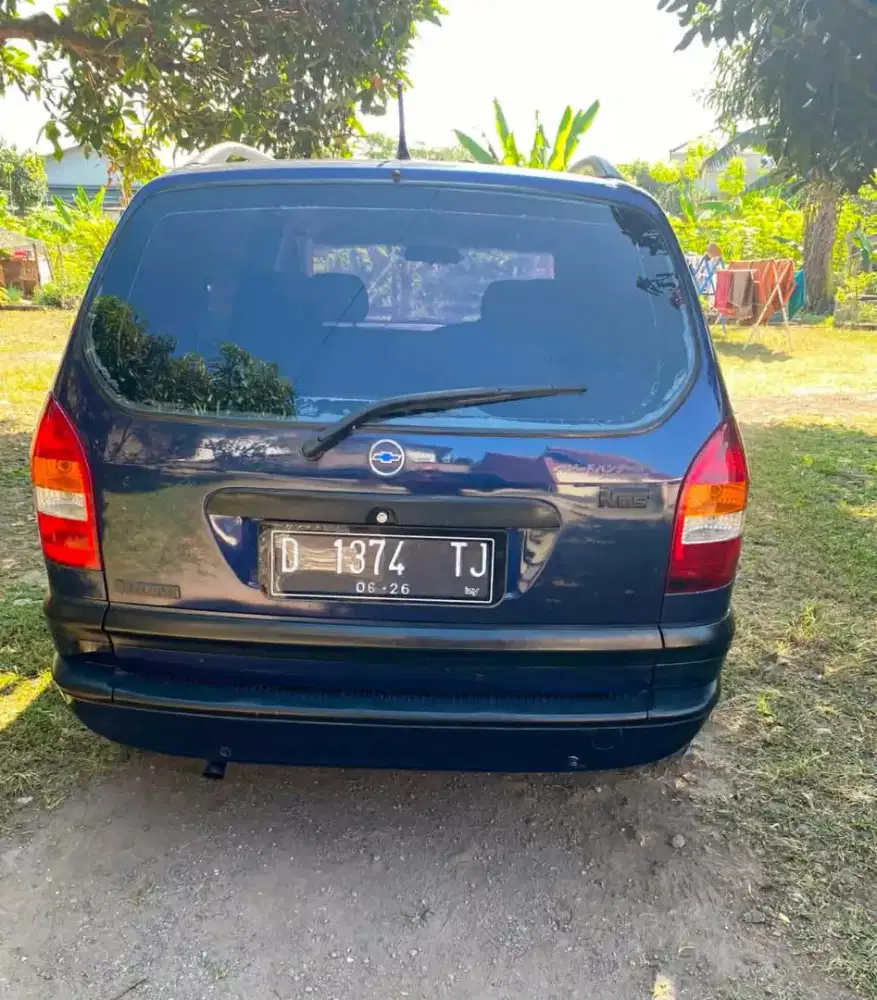 Chevrolet Zafira 2001 AT 1.8