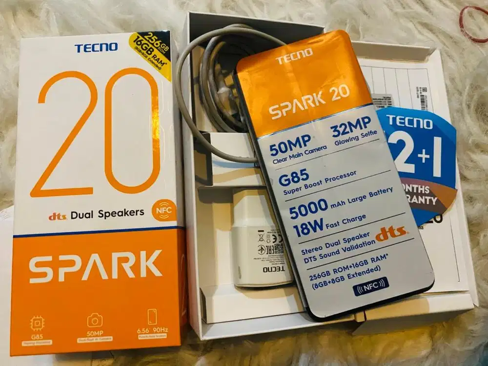 Tecno spark 20 8/256