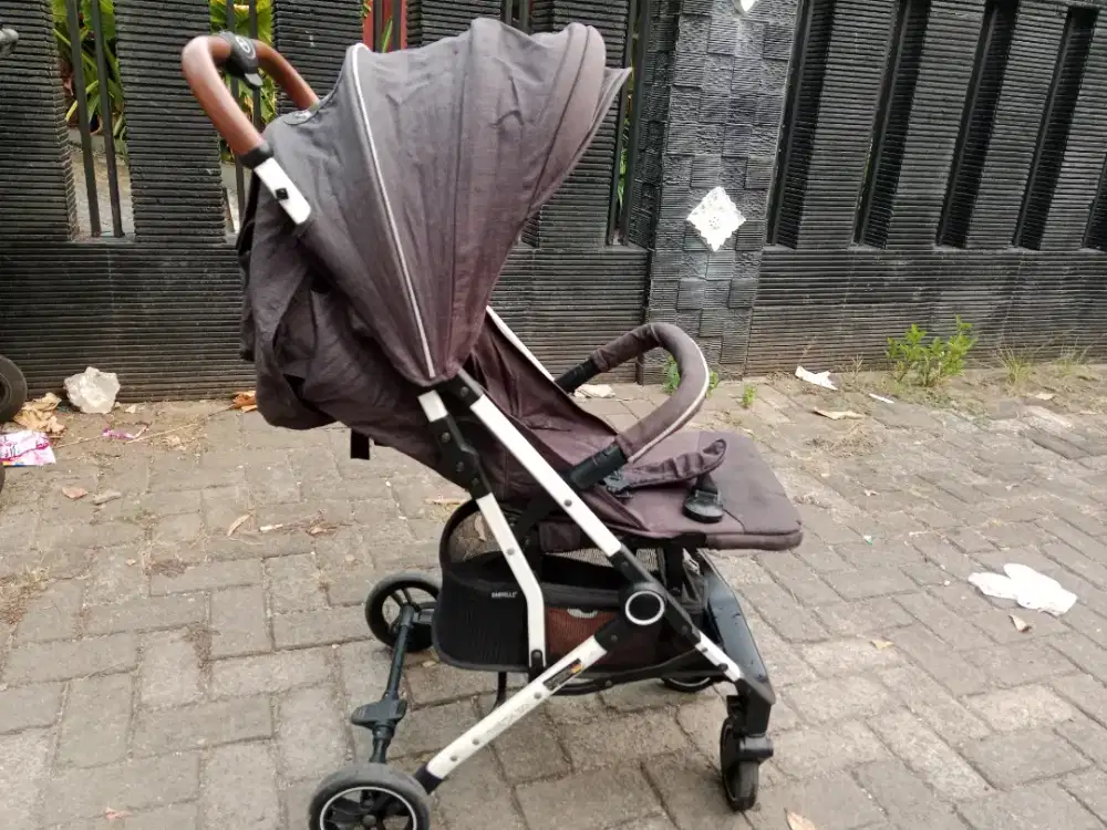 Dijual stroller baby Elle matrix