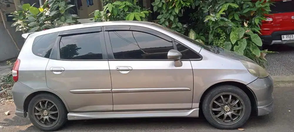 Honda Jazz 2005 Bensin