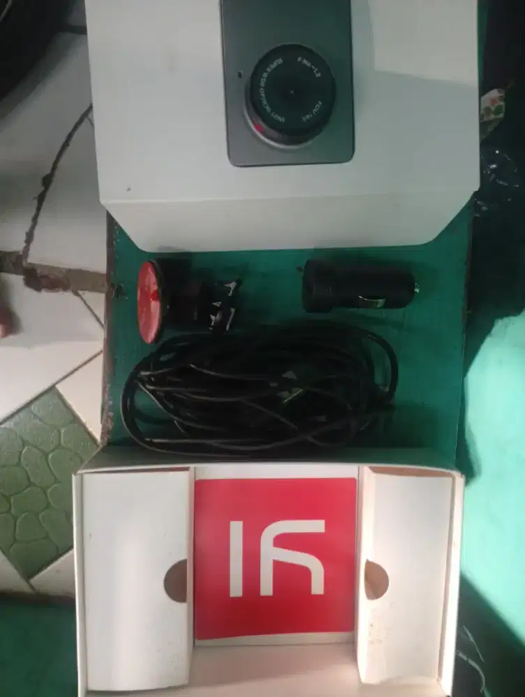 YI Smart dash cam for car 2.7 screen