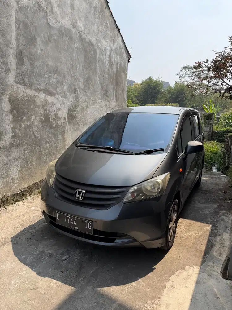 honda freed type s