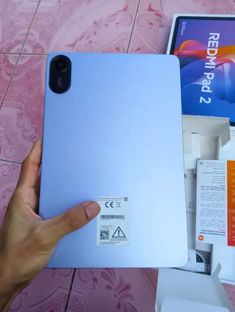 di jual cepat Tablet Xiaomi Redmi Pad 2 Lengkap DusBook Mulus no minus