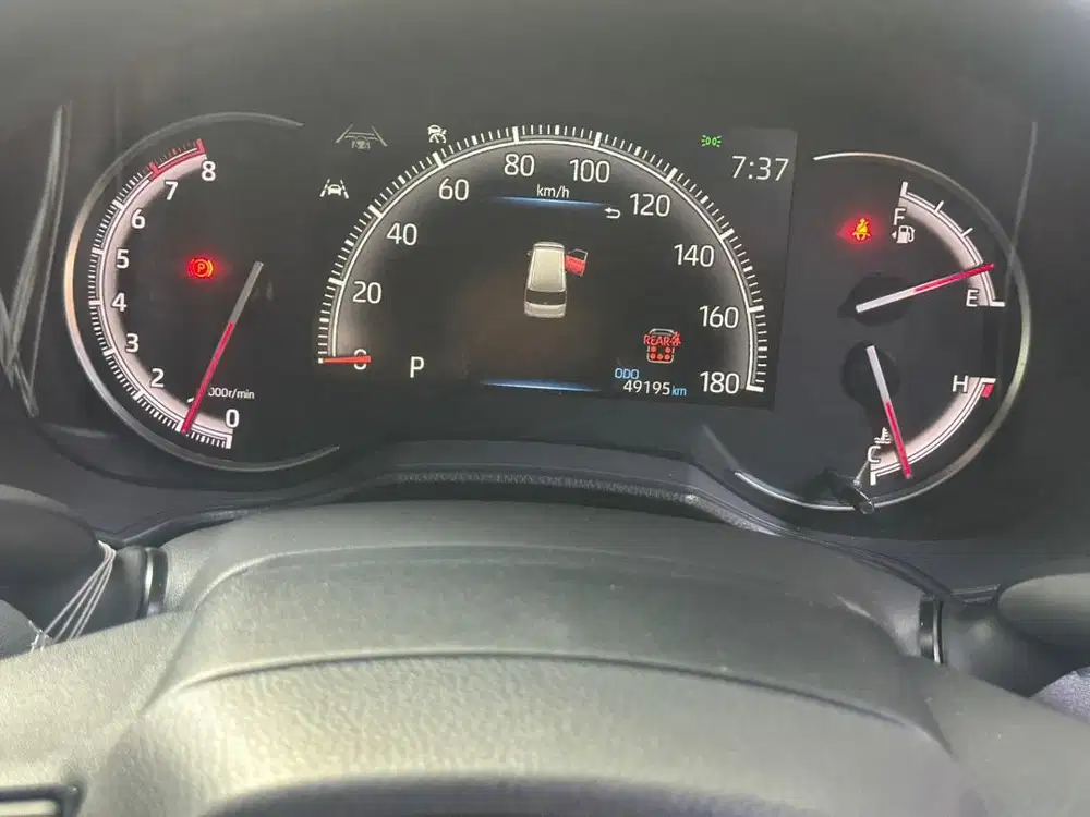 TOYOTA VOXY 2023